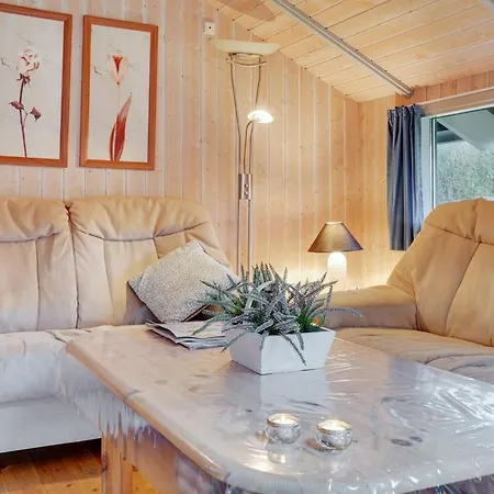 Prázdninový dům Athislus - 30km From The Sea By Interhome *