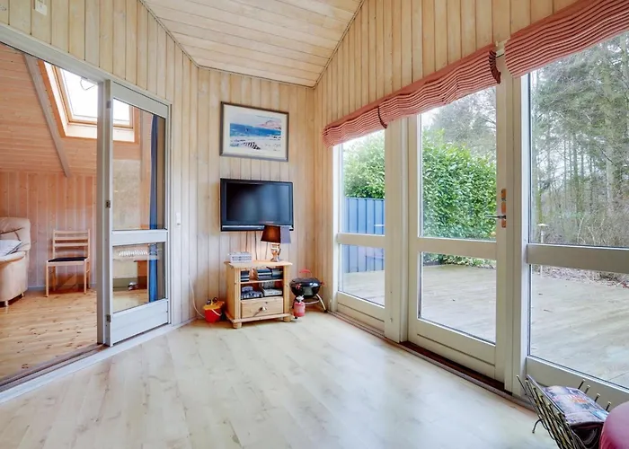 Holiday home Athislus - 30km From The Sea By Interhome